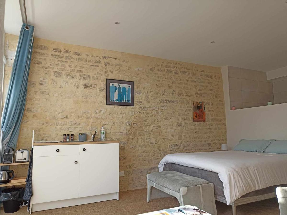Studio Vargas Avec Jardin - Omaha Beach Colleville-sur-Mer Exterior photo